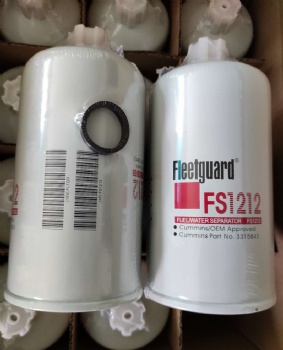 Dongfeng Cummins 3315843 Fleetguard Diesel Engine Parts Truck Heavy Machinery Fuel Filter Water Separator FS1212